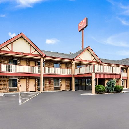 Econo Lodge Glade Springs I-81 Exteriör bild