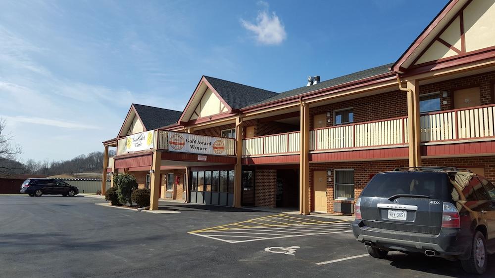 Econo Lodge Glade Springs I-81 Exteriör bild