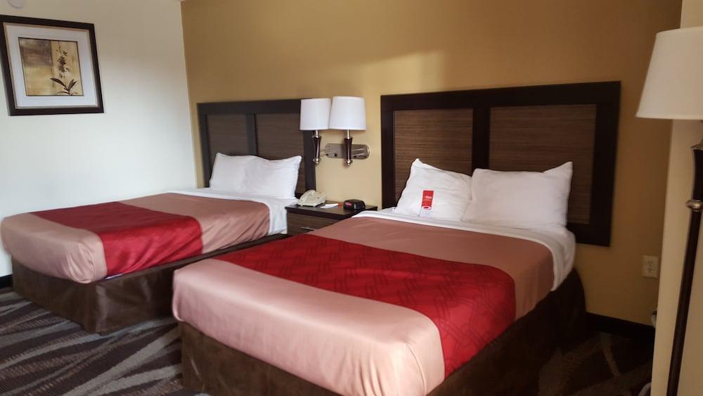 Econo Lodge Glade Springs I-81 Exteriör bild